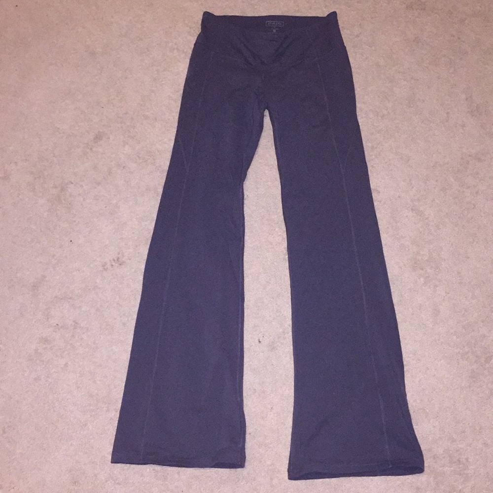 gray athleta yoga pants